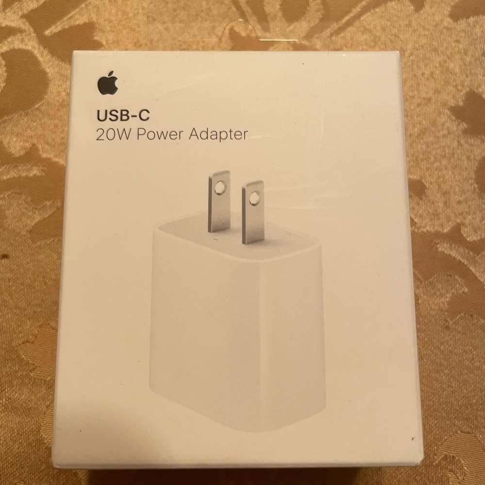 Genuine Apple USB-C 20 watt power pod adapter NEW SEALED BOX